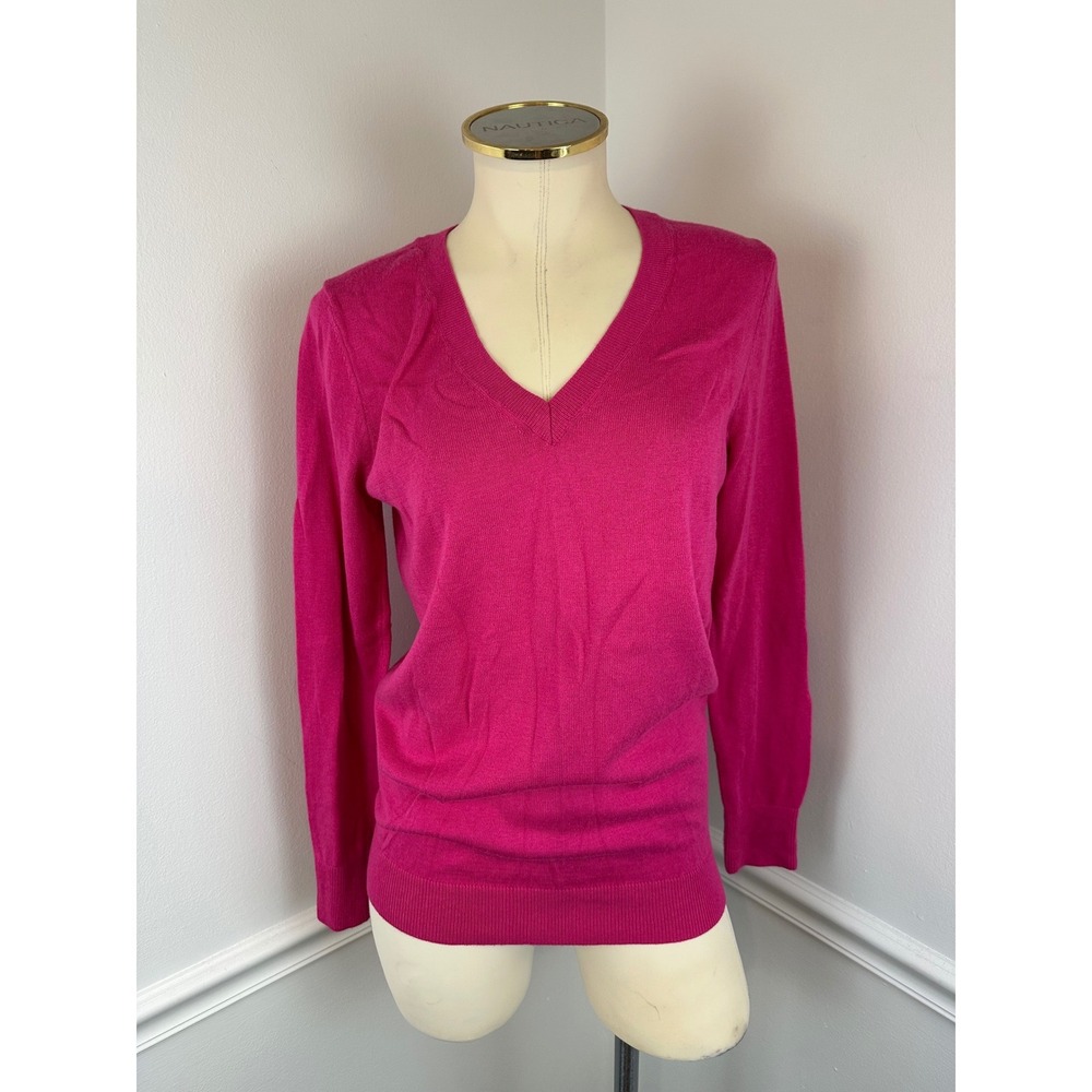 GAP Fuchsia Pink Long Sleeve V-Neck Sweater Lightweight Cotton Blend NWT Medium